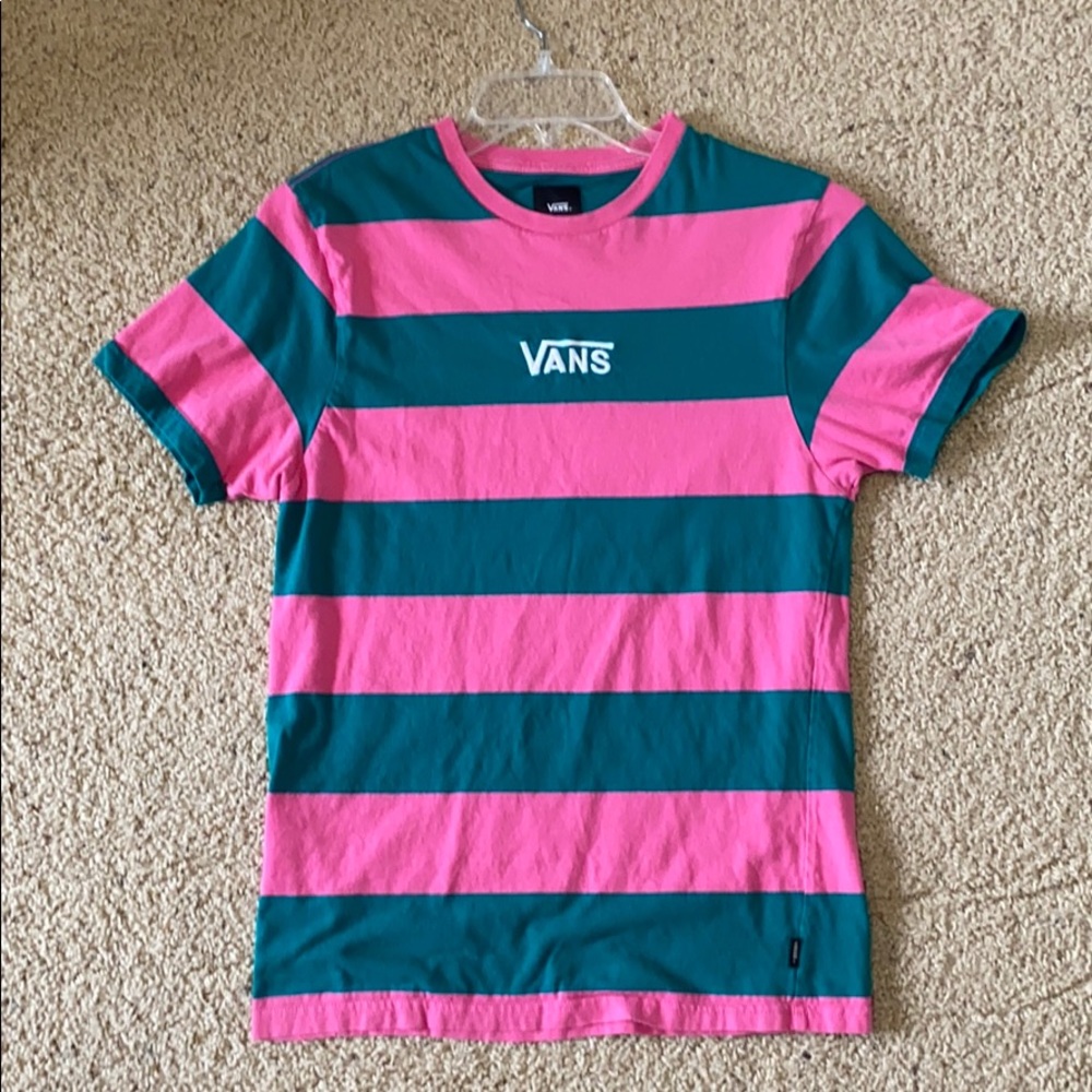 Men’s size small vans tee